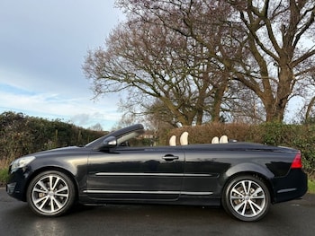Used Volvo C70 2010 for sale - 77734103: Photo