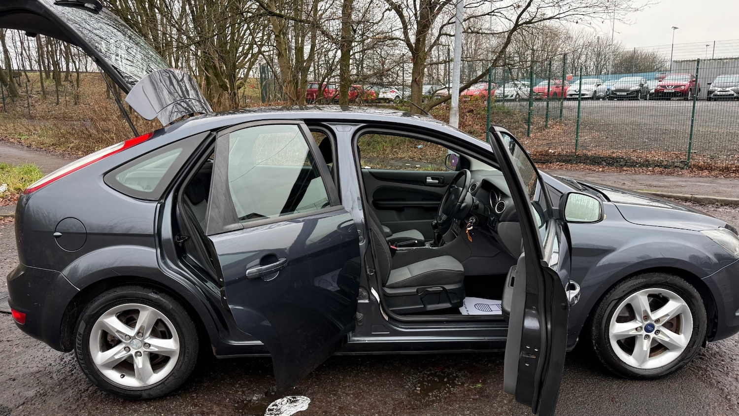 Used Ford Focus 2009 for sale - 77039122: Photo 18