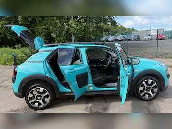 Used Citroen C4 Cactus cars for sale in Glasgow | Cazoo