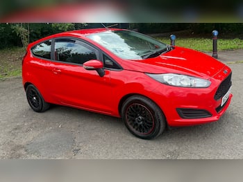 Used Ford Fiesta 2015 for sale - 79632984: Photo