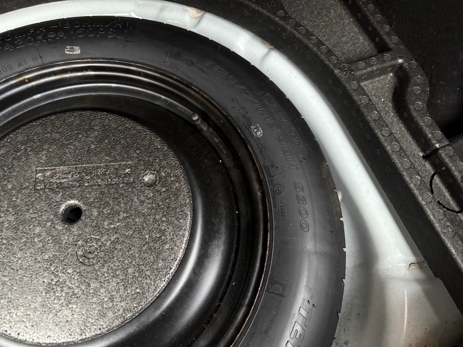 Used Ford Focus 2011 for sale - 76484255: Photo 13