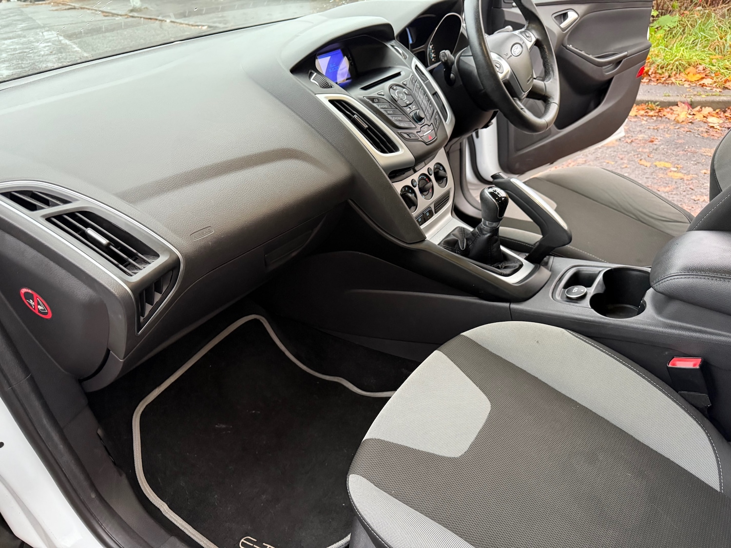 Used Ford Focus 2011 for sale - 76484255: Photo 18