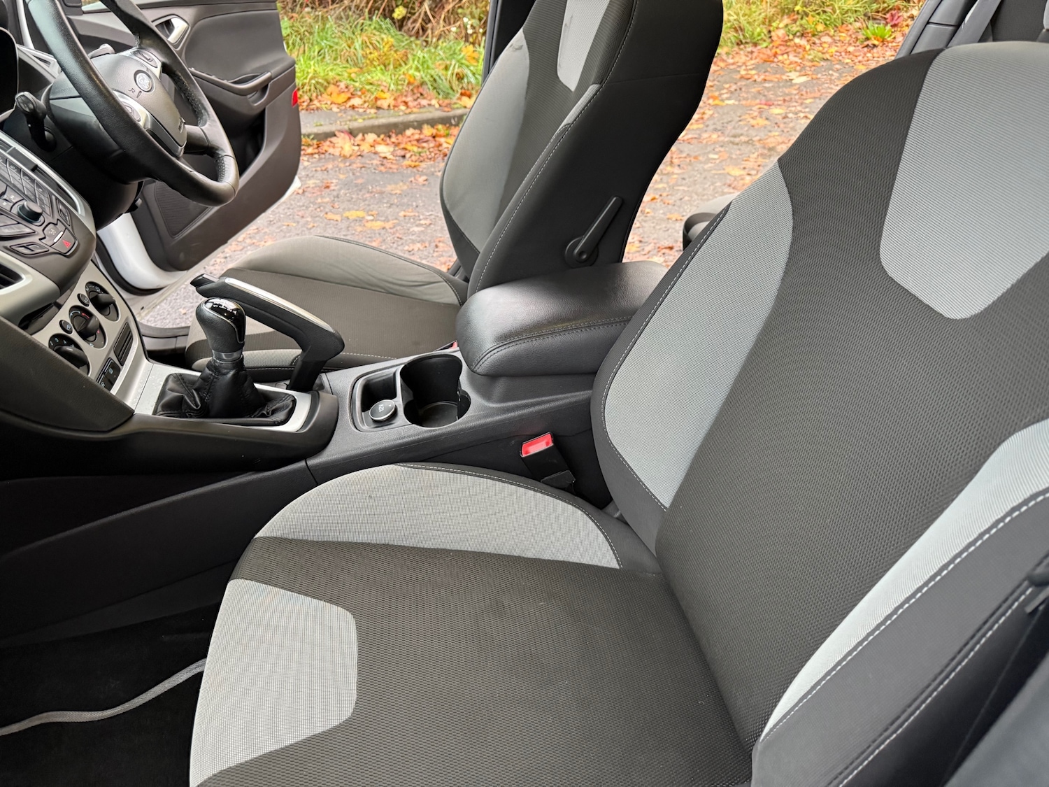 Used Ford Focus 2011 for sale - 76484255: Photo 19