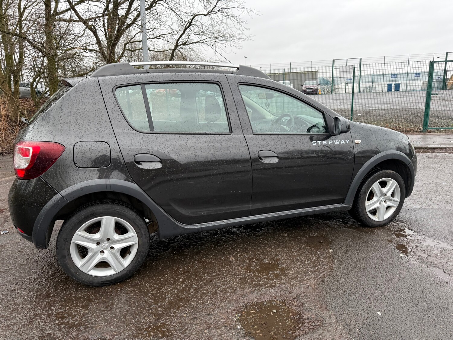 Used Dacia Sandero Stepway 2013 for sale - 77483832: Photo 6