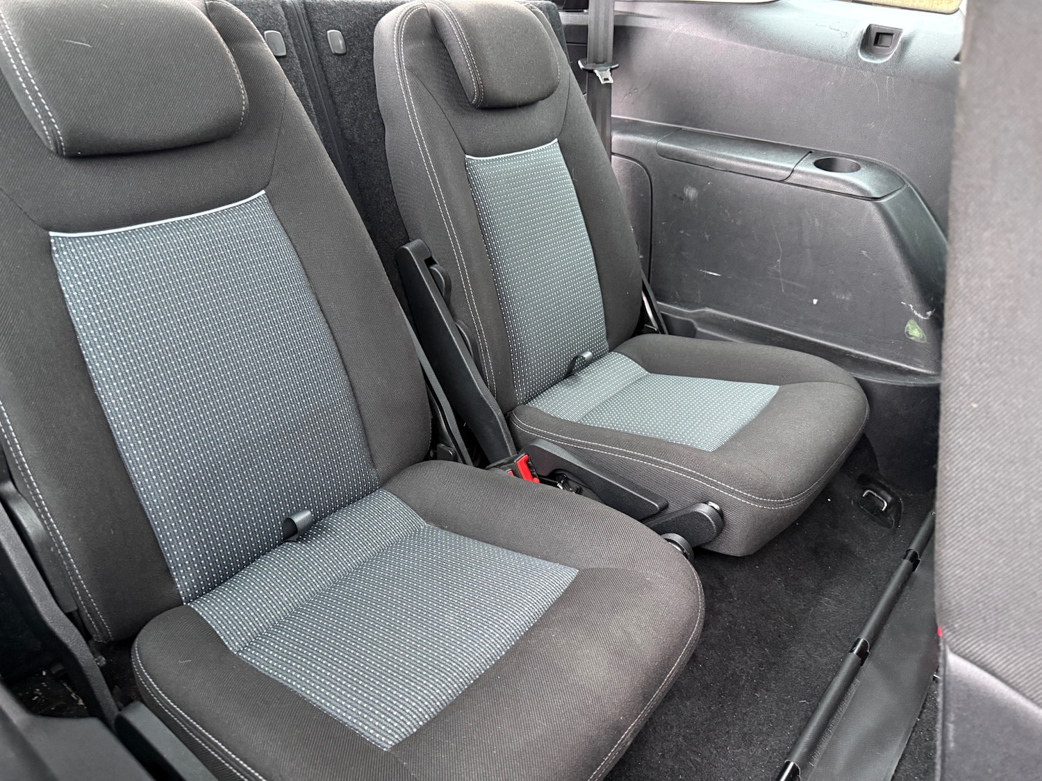 Used Ford S-Max 2012 for sale - 77039134: Photo 13