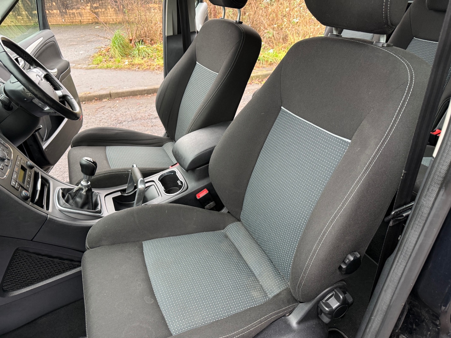 Used Ford S-Max 2012 for sale - 77039134: Photo 23