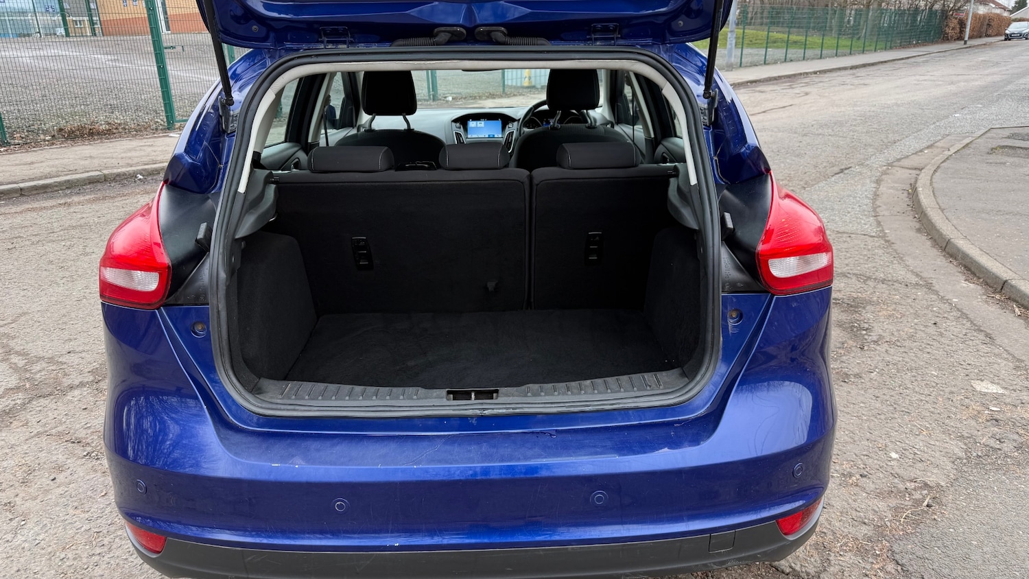 Used Ford Focus 2017 for sale - 77609733: Photo 12