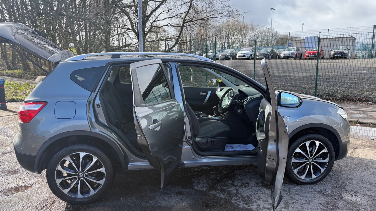 Used Nissan Qashqai 2012 for sale - 77837407: Photo 16