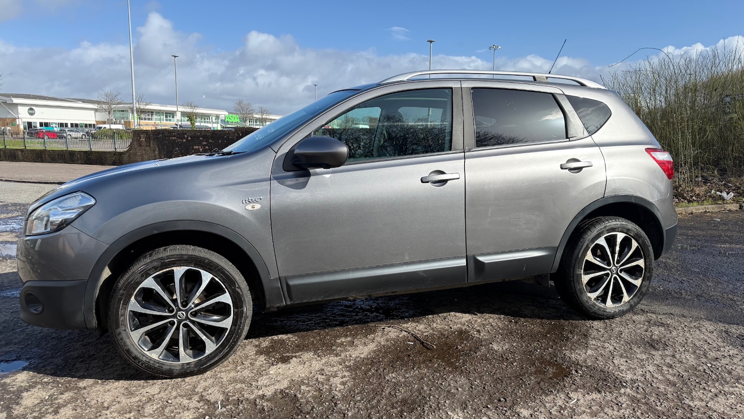 Used Nissan Qashqai 2012 for sale - 77837407: Photo 7