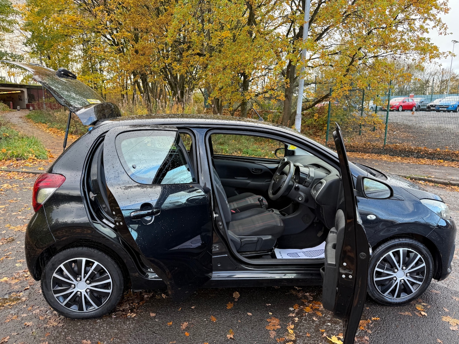 Used Peugeot 108 2015 for sale - 76407788: Photo 16