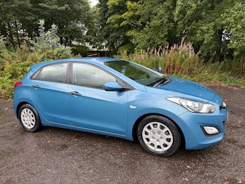 Used Hyundai i30 2012 for sale - 75948335: Photo