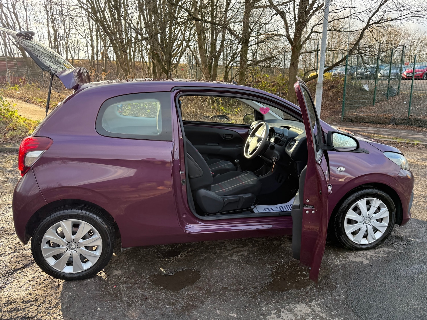 Used Peugeot 108 2014 for sale - 77412570: Photo 17