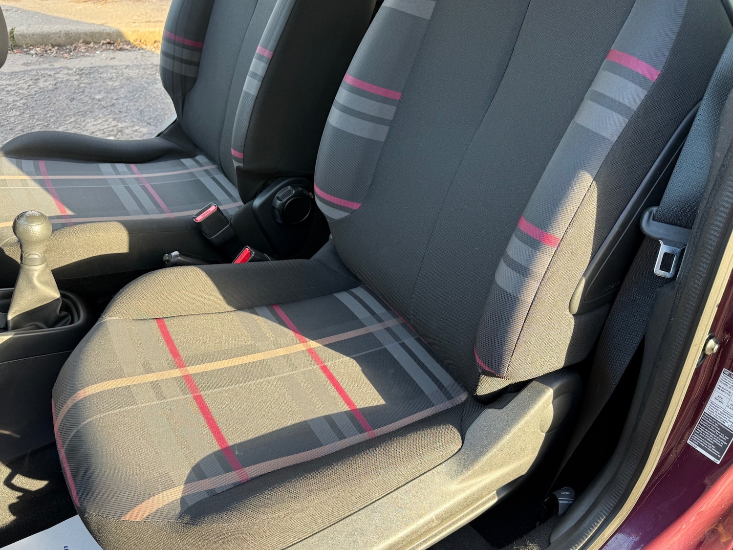 Used Peugeot 108 2014 for sale - 77412570: Photo 18