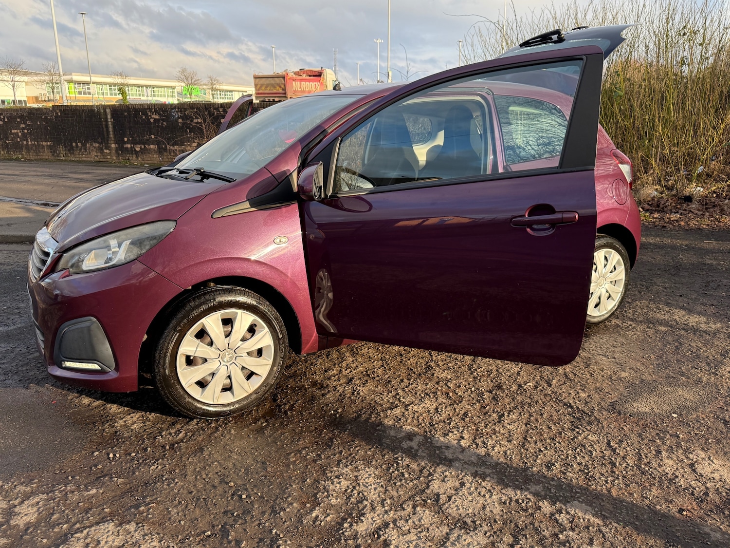 Used Peugeot 108 2014 for sale - 77412570: Photo 25