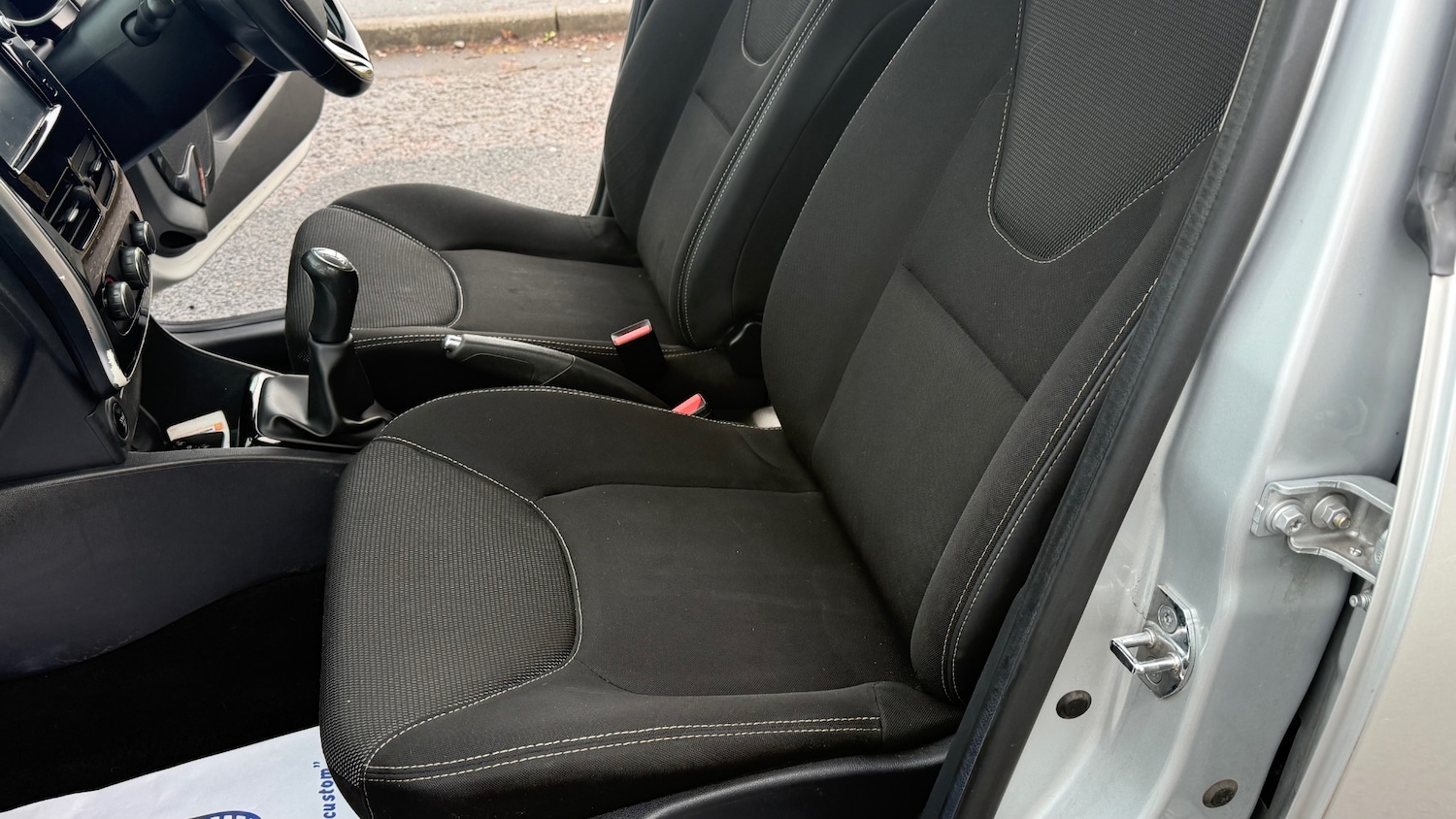 Used Renault Clio 2016 for sale - 76963721: Photo 17