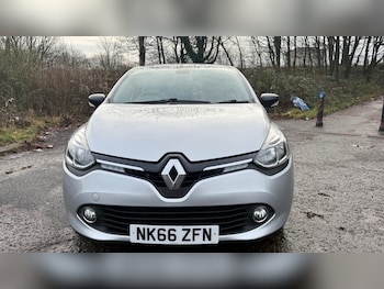 2016 (66) - 1.5 dCi 90 Dynamique Nav 5dr