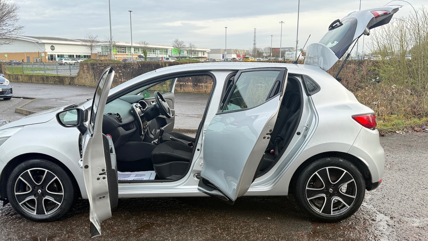 Used Renault Clio 2016 for sale - 76963721: Photo 20