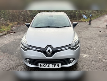 Used Renault Clio 2016 for sale - 76963721: Photo