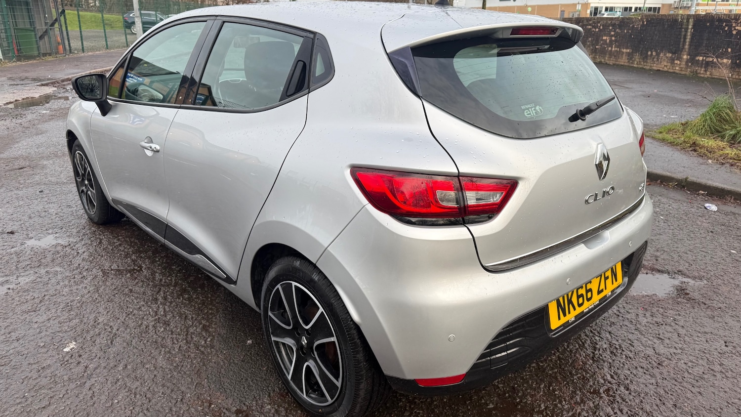 Used Renault Clio 2016 for sale - 76963721: Photo 9