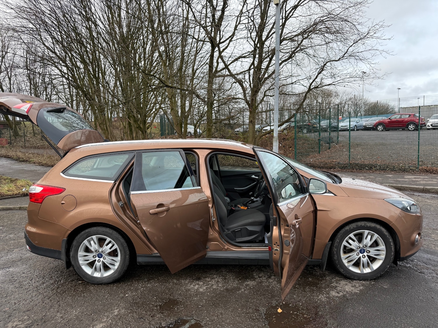 Used Ford Focus 2014 for sale - 77528038: Photo 17