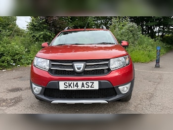 Used Dacia Sandero Stepway 2014 for sale - 78915686: Photo
