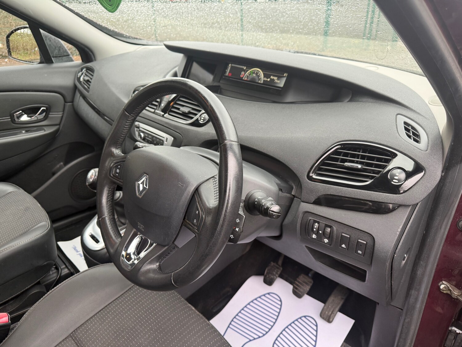 Used Renault Scenic 2013 for sale - 77994446: Photo 17