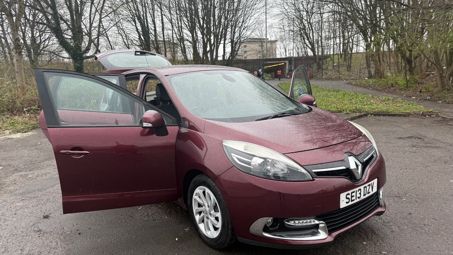 Used Renault Scenic 2013 for sale - 77994446: Photo 27