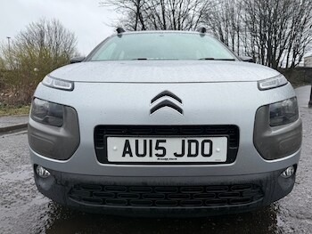 2015 (15) - 1.6 BlueHDi Feel 5dr