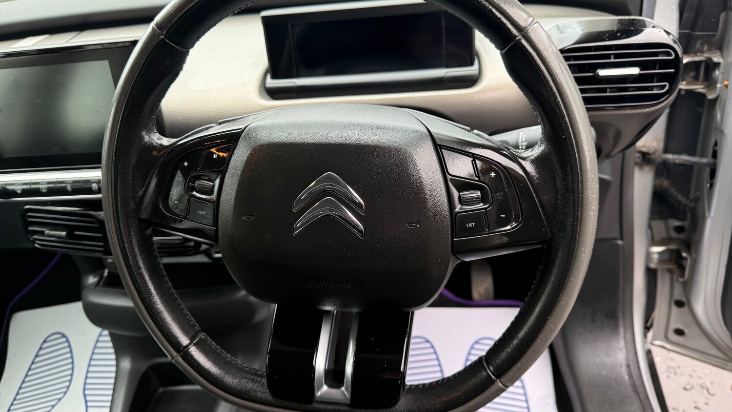 Used Citroen C4 Cactus 2015 for sale - 77681612: Photo 25