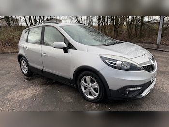 Used Renault Scenic Xmod 2014 for sale - 77679076: Photo