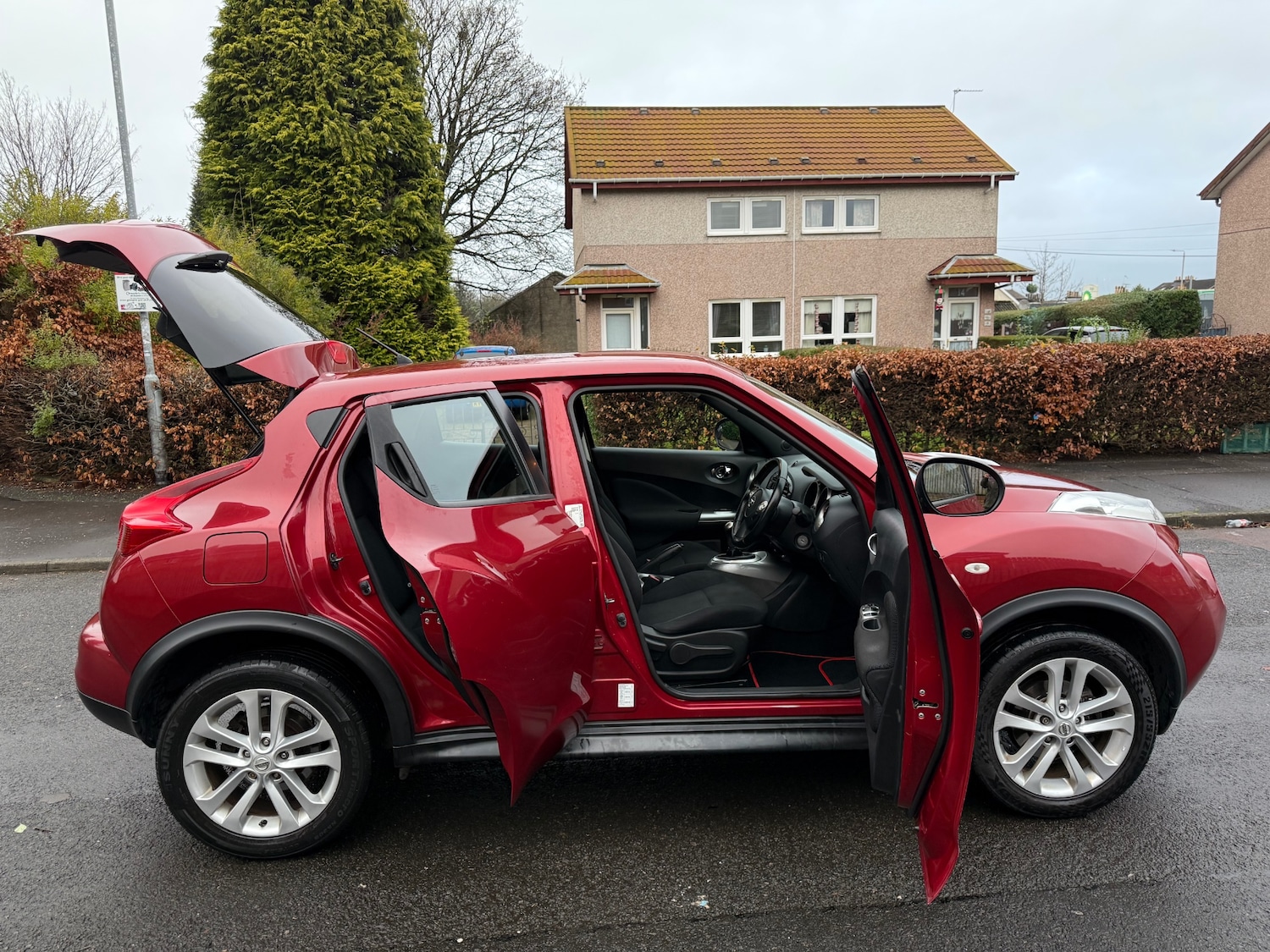 Used Nissan Juke 2014 for sale - 76786953: Photo 17