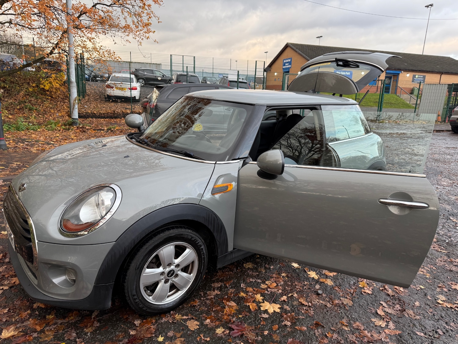 Used MINI Hatch 2015 for sale - 76486008: Photo 24