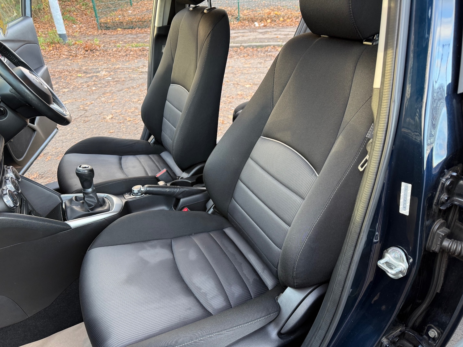 Used Mazda CX-3 2015 for sale - 76126301: Photo 15