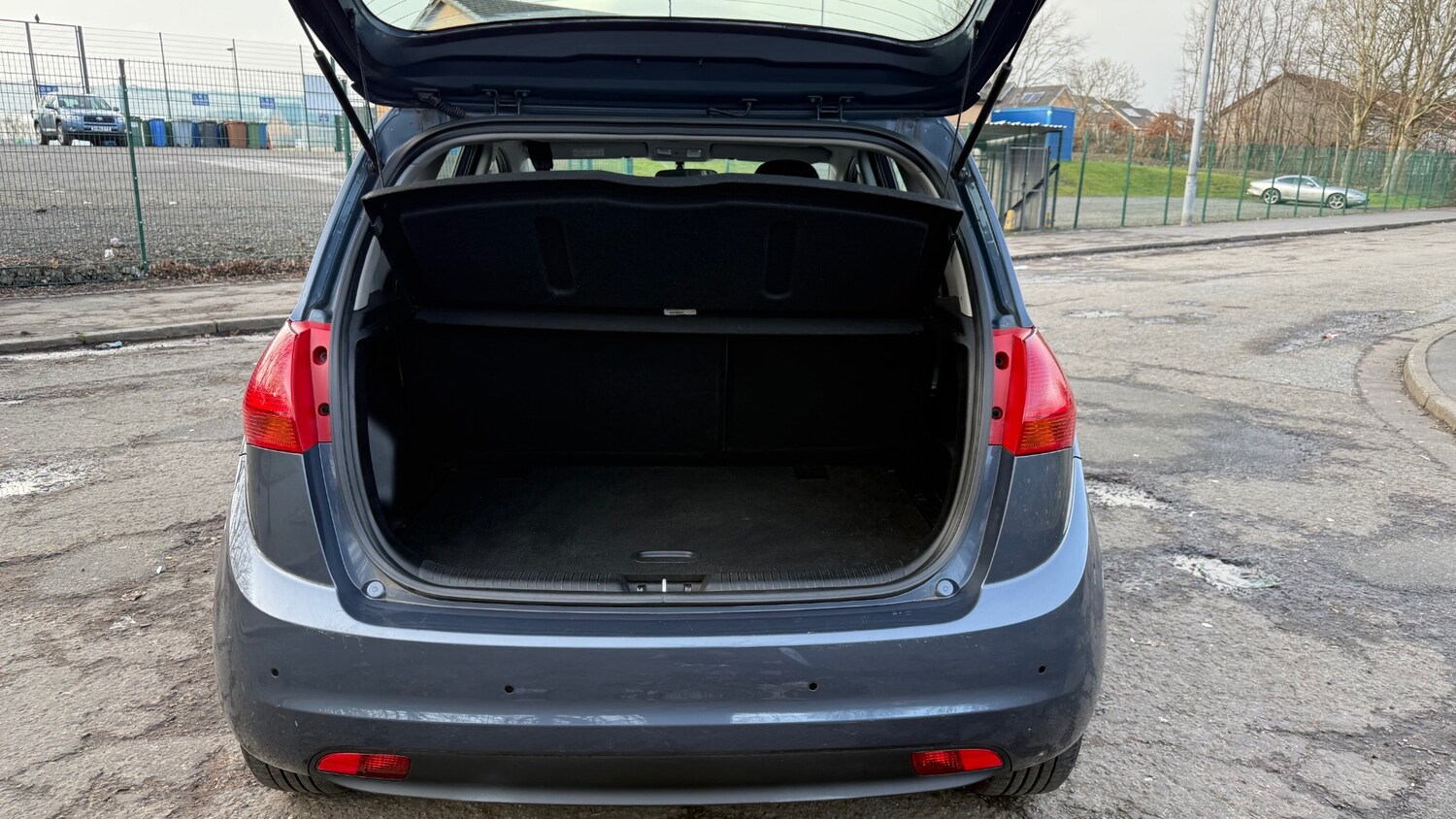 Used Kia Venga 2015 for sale - 77938262: Photo 12