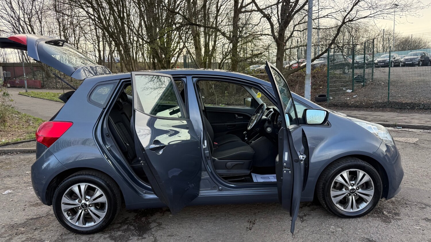 Used Kia Venga 2015 for sale - 77938262: Photo 16