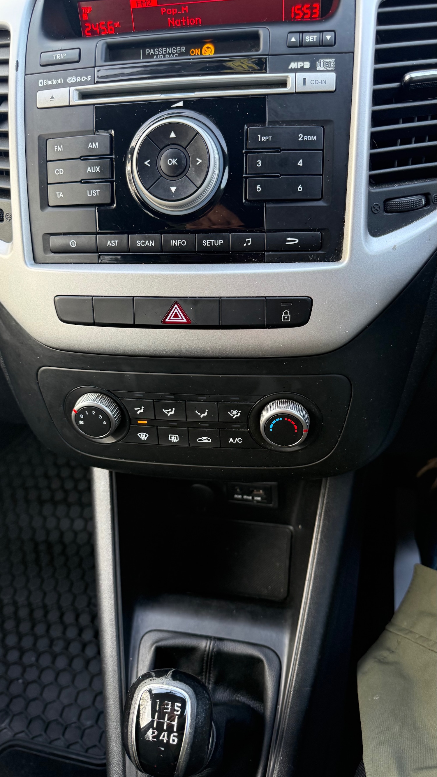 Used Kia Venga 2015 for sale - 77938262: Photo 28