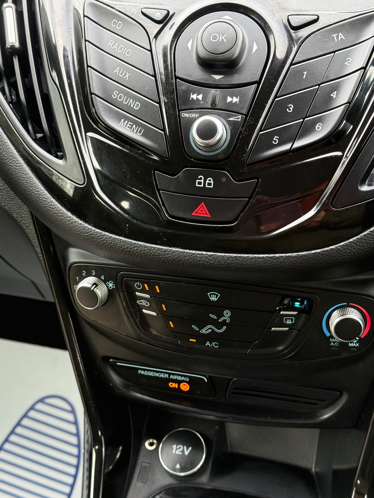 Used Ford B-MAX 2014 for sale - 77528040: Photo 29