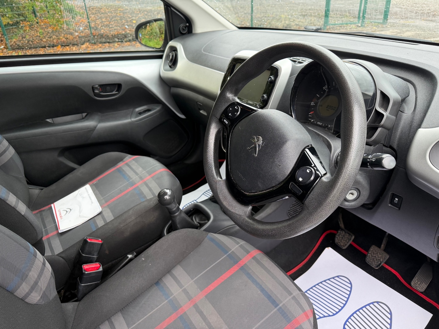 Used Peugeot 108 2015 for sale - 76126281: Photo 14