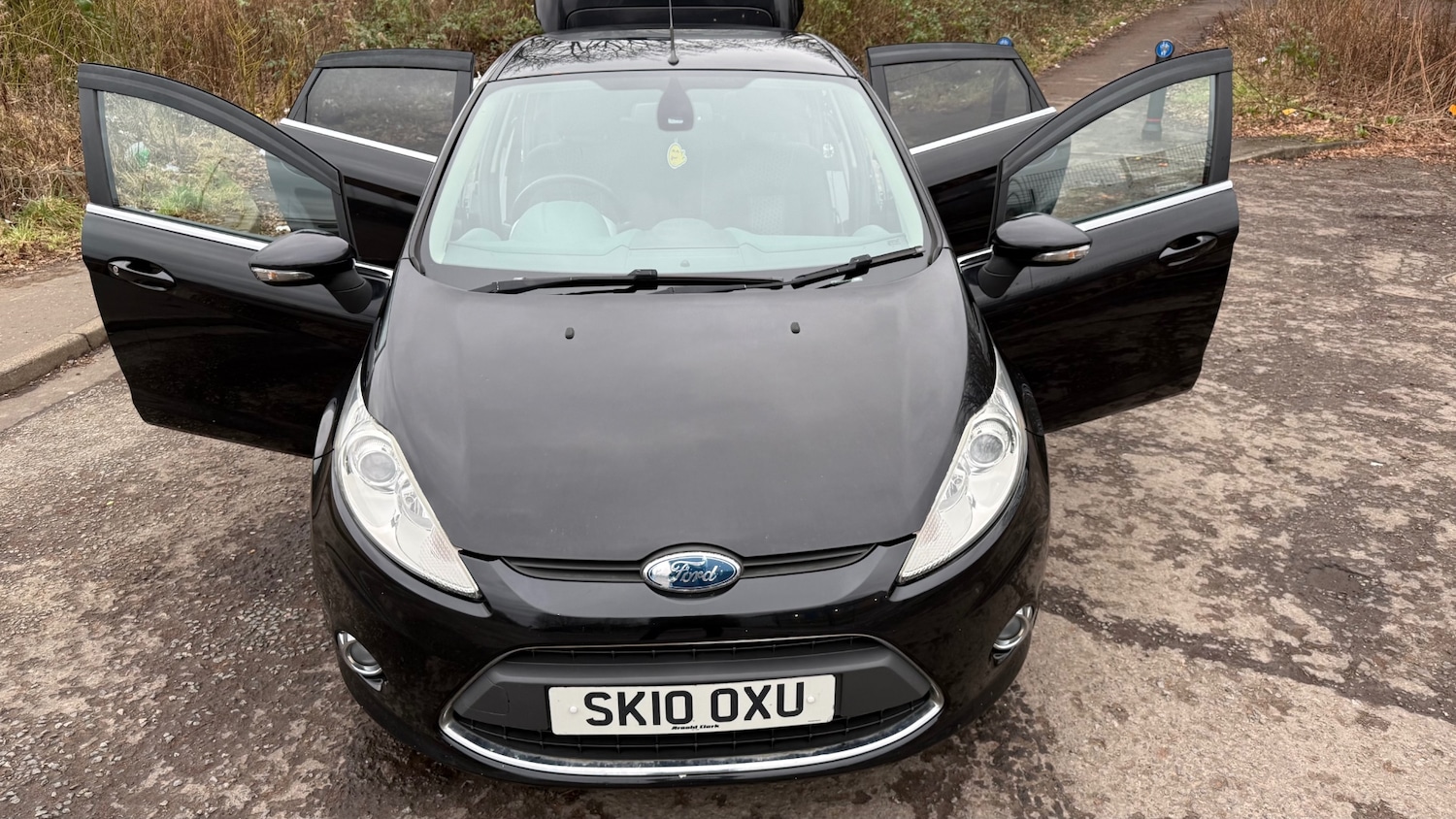 Used Ford Fiesta 2010 for sale - 77340320: Photo 28