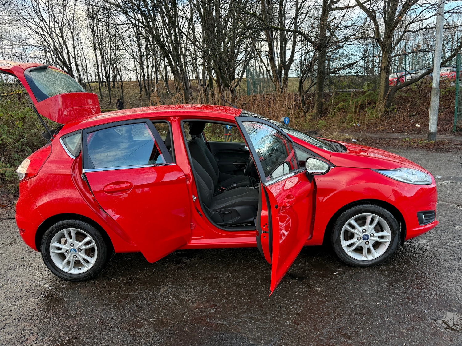 Used Ford Fiesta 2015 for sale - 77189569: Photo 17