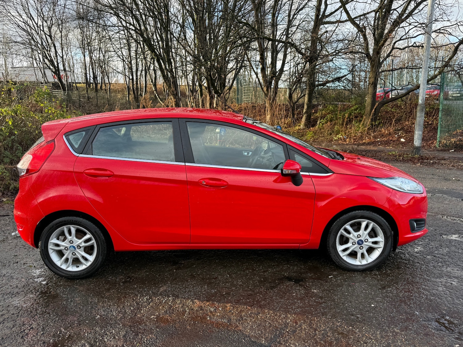 Used Ford Fiesta 2015 for sale - 77189569: Photo 5