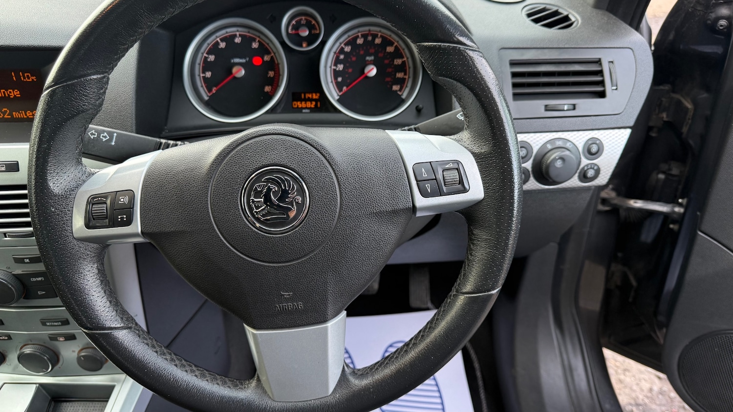 Used Vauxhall Astra 2009 for sale - 77938269: Photo 27