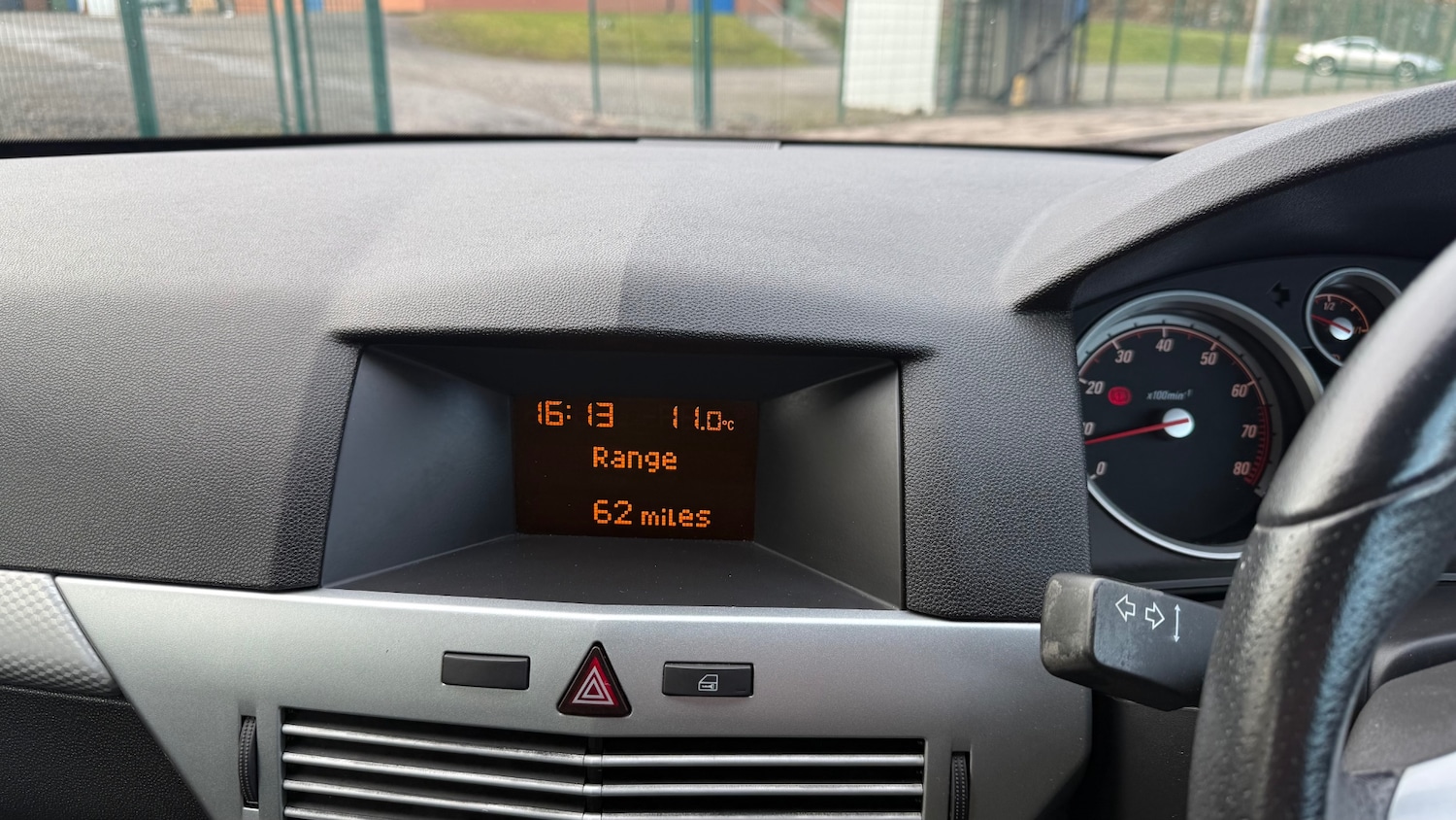 Used Vauxhall Astra 2009 for sale - 77938269: Photo 29