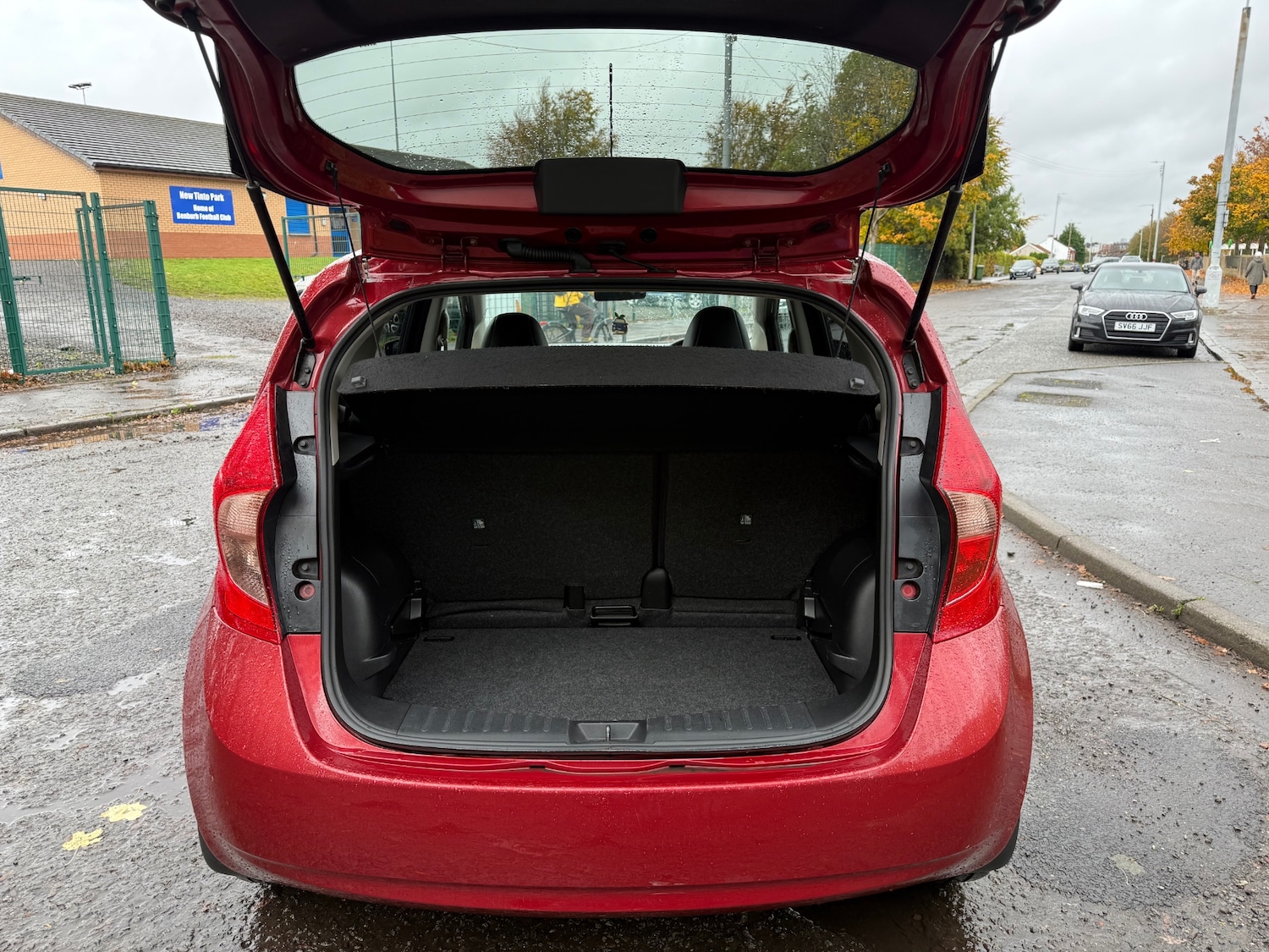 Used Nissan Note 2014 for sale - 76336077: Photo 12