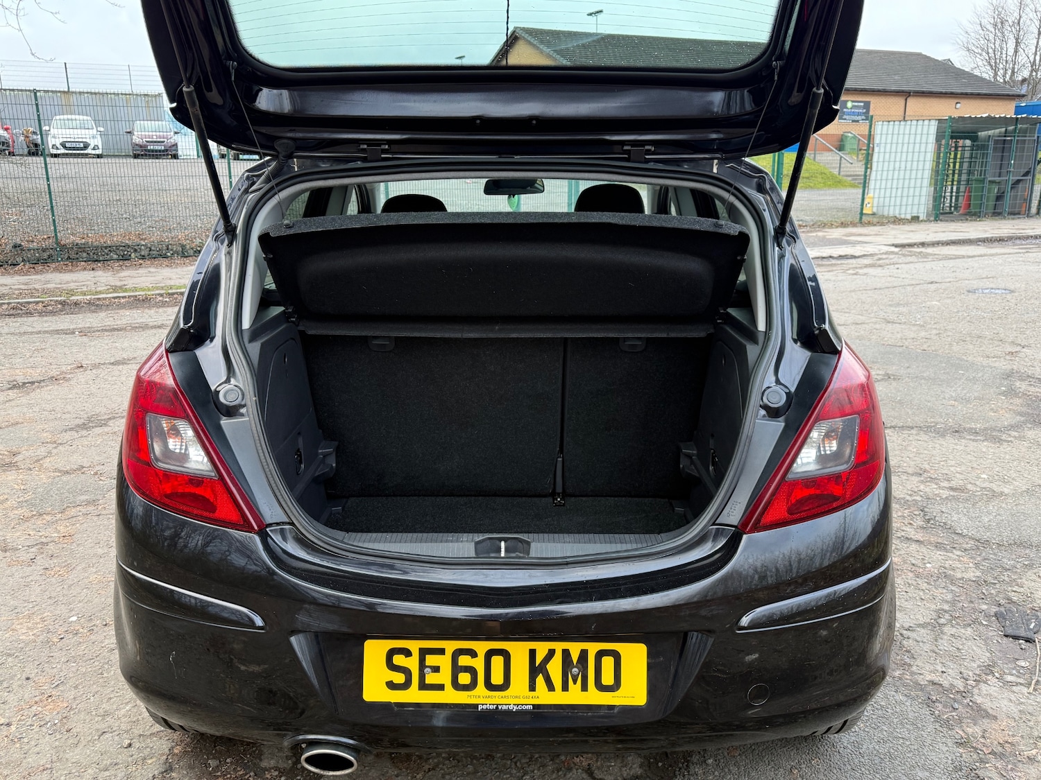 Used Vauxhall Corsa 2010 for sale - 77412406: Photo 11