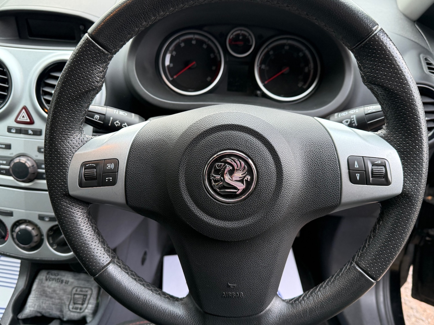 Used Vauxhall Corsa 2010 for sale - 77412406: Photo 21