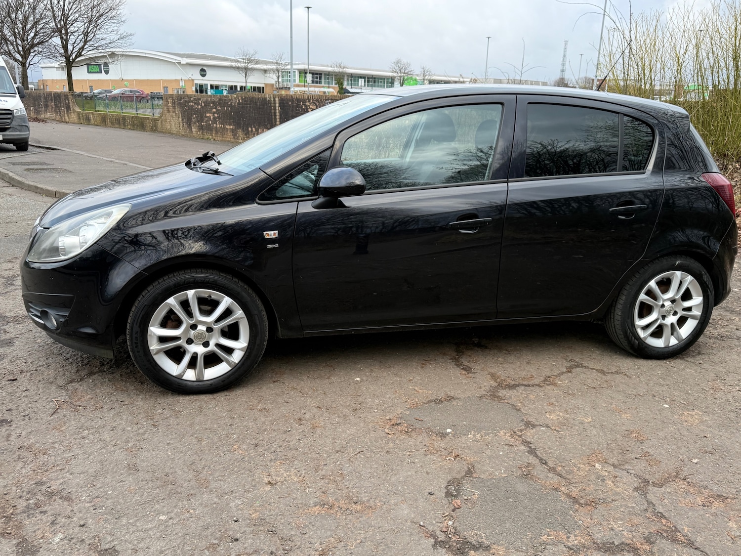 Used Vauxhall Corsa 2010 for sale - 77412406: Photo 7