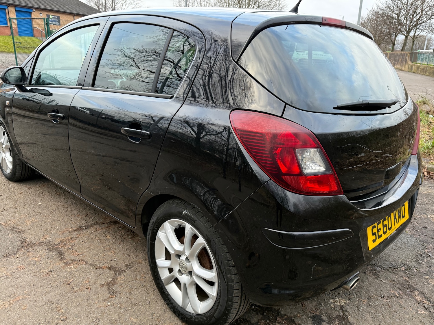 Used Vauxhall Corsa 2010 for sale - 77412406: Photo 8