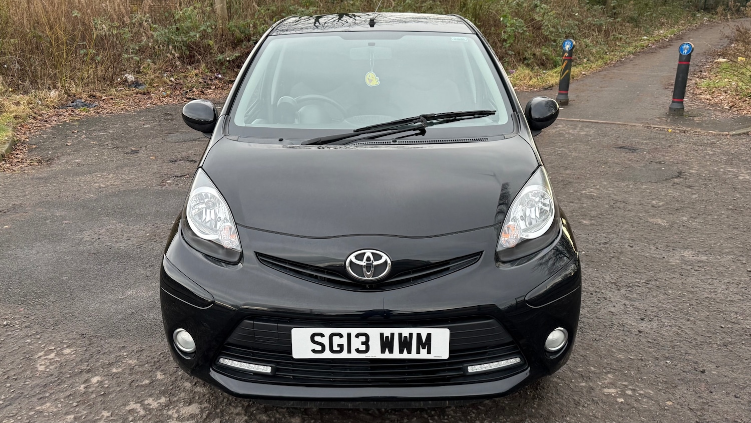 Used Toyota AYGO 2013 for sale - 77268179: Photo 2