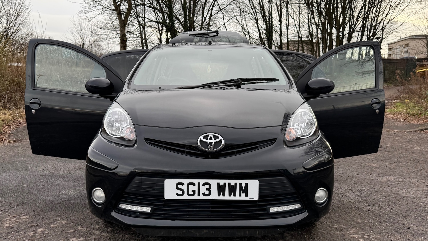 Used Toyota AYGO 2013 for sale - 77268179: Photo 27